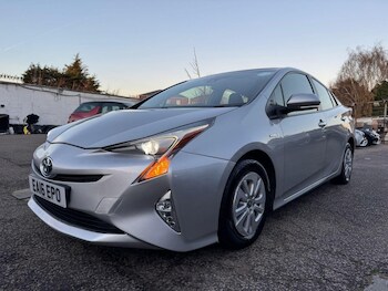 Used Toyota Prius 2016 for sale - 78332139: Photo