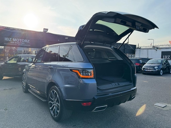Used Land Rover Range Rover Sport 2018 for sale - 75567041: Photo 30