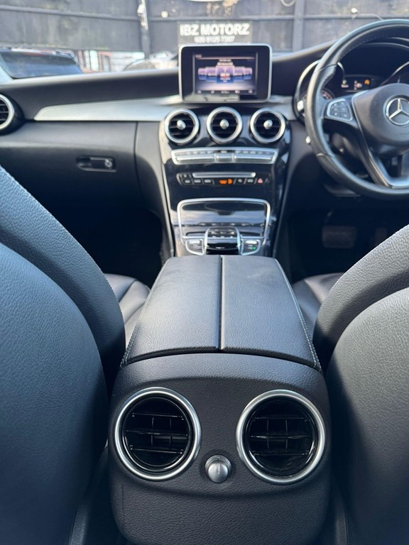 Used Mercedes-Benz C Class 2014 for sale - 77111872: Photo 34