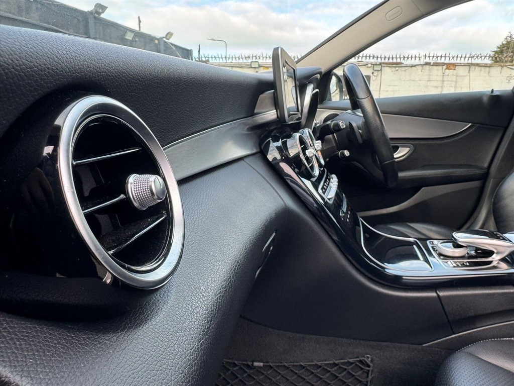 Used Mercedes-Benz C Class 2014 for sale - 77111872: Photo 35