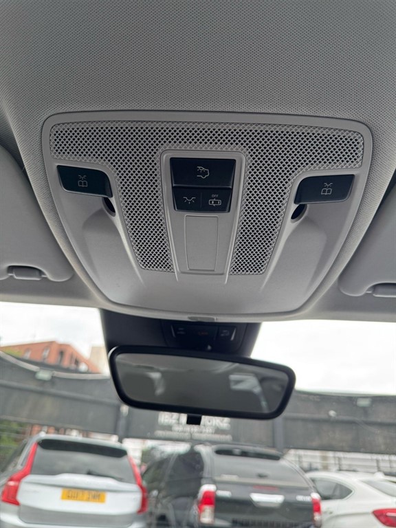 Used Mercedes-Benz GLC 2017 for sale - 77274619: Photo 76