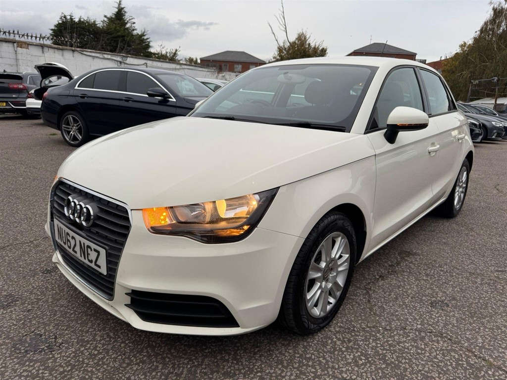 Used Audi A1 2012 for sale - 76255112: Photo 2