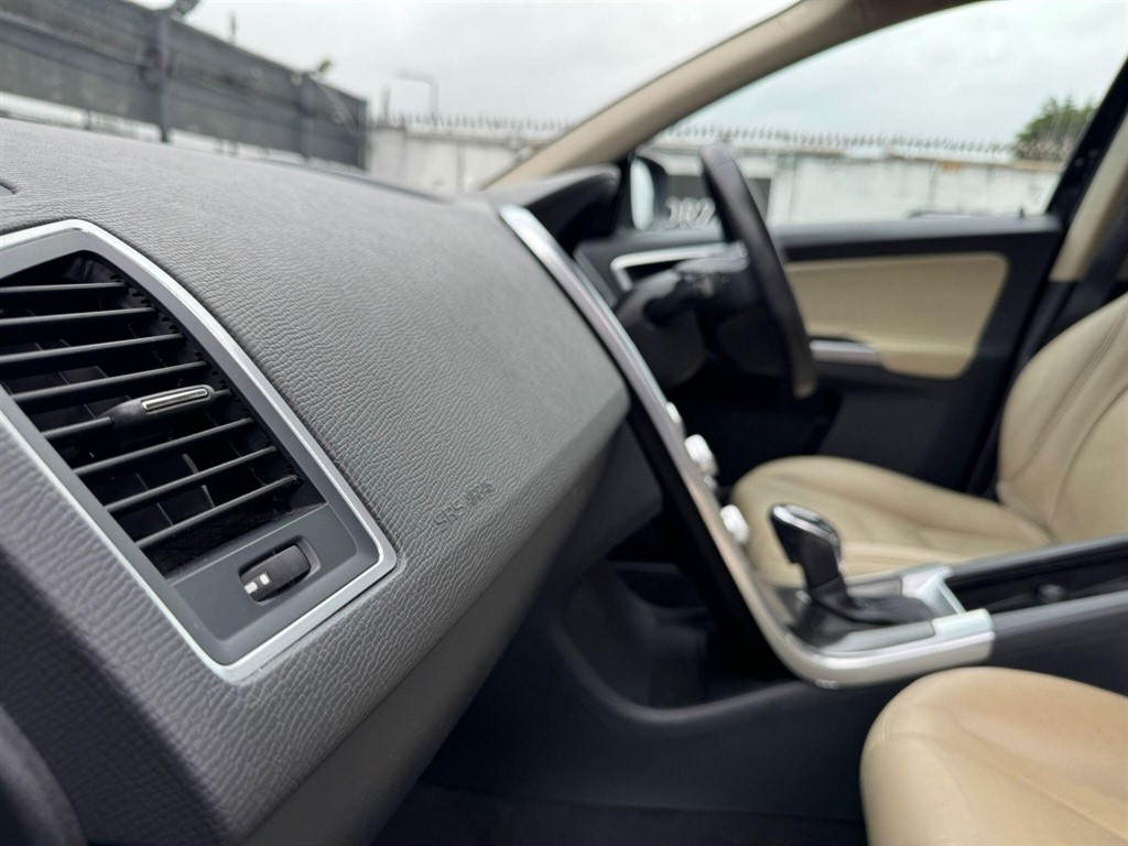 Used Volvo XC60 2015 for sale - 77047908: Photo 69