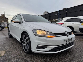 Used Volkswagen Golf 2018 for sale - 78332105: Photo