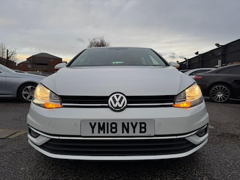 Used Volkswagen Golf 2018 for sale - 78332105: Photo