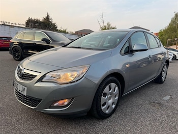 Used Vauxhall Astra 2010 for sale - 76568198: Photo