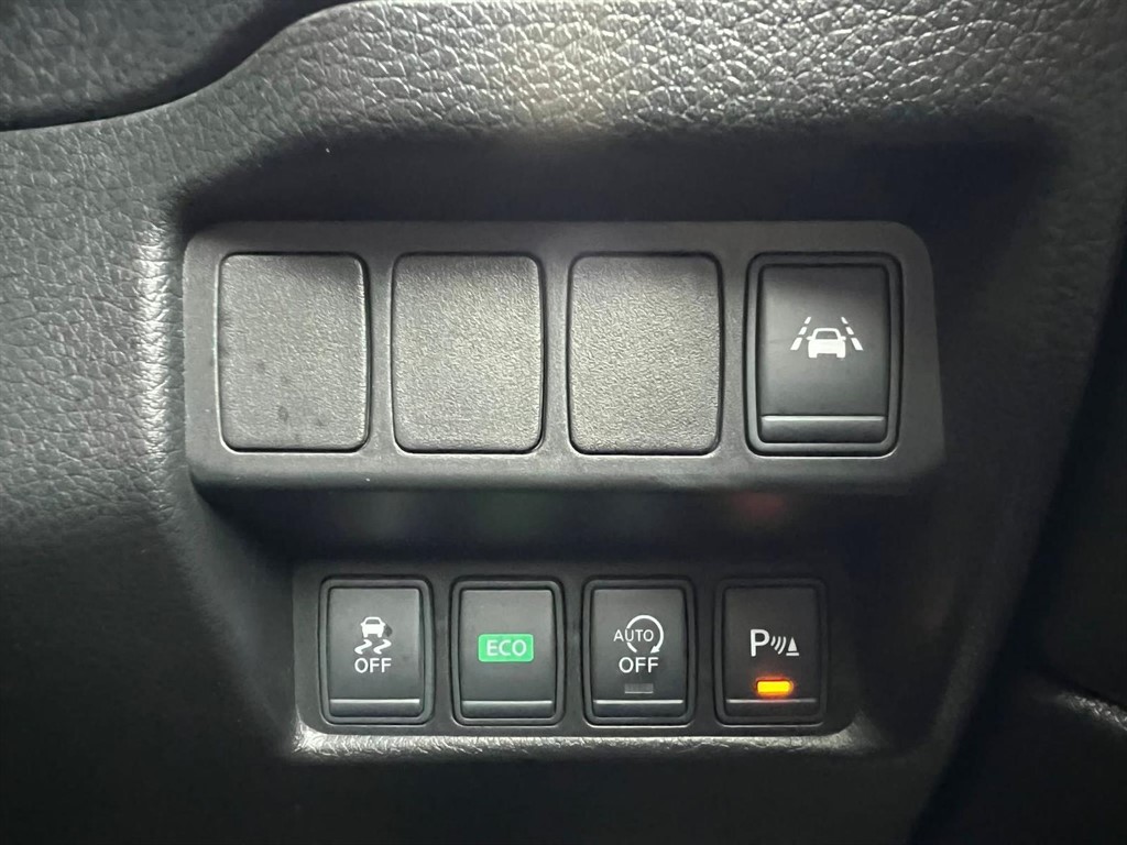 Used Nissan Qashqai 2015 for sale - 76684507: Photo 31