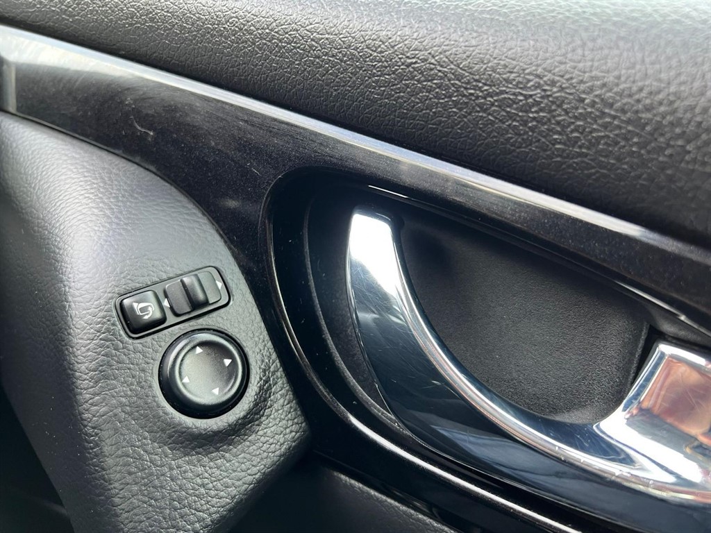 Used Nissan Qashqai 2015 for sale - 76684507: Photo 32