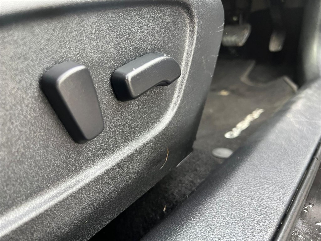 Used Nissan Qashqai 2015 for sale - 76684507: Photo 38