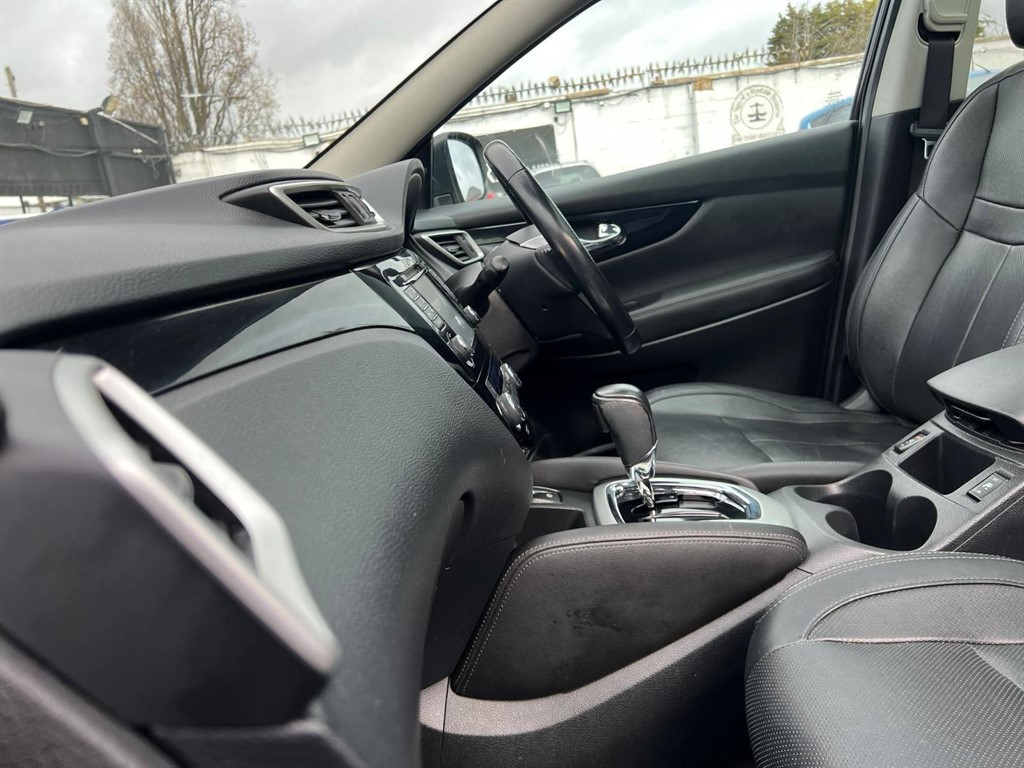 Used Nissan Qashqai 2015 for sale - 76684507: Photo 50