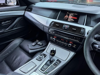 Used BMW 5 Series 2015 for sale - 76316940: Photo