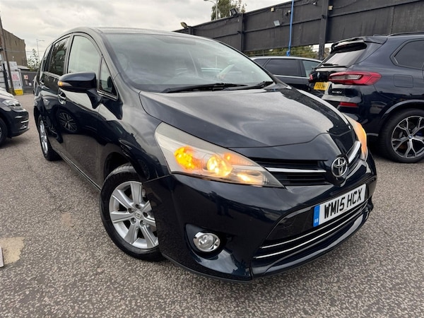 Used Toyota Verso 2015 for sale - 76018291: Photo 10