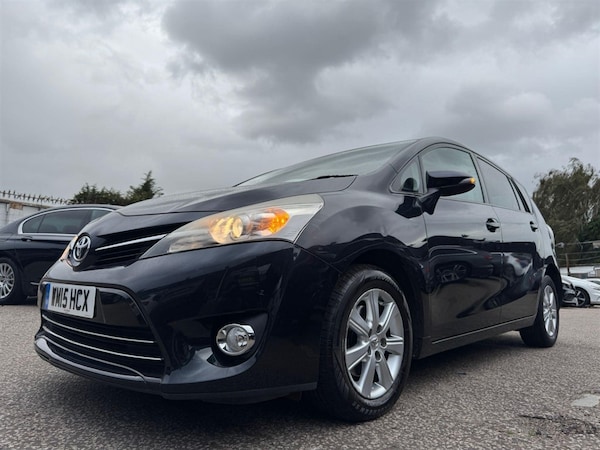 Used Toyota Verso 2015 for sale - 76018291: Photo 16