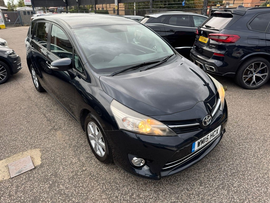 Used Toyota Verso 2015 for sale - 76018291: Photo 18