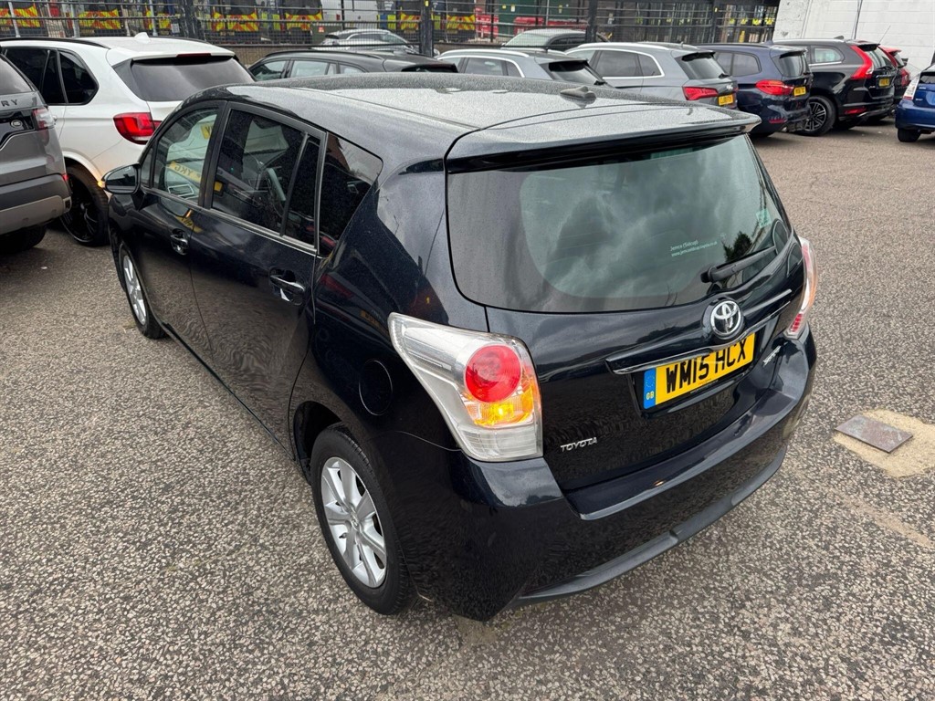 Used Toyota Verso 2015 for sale - 76018291: Photo 19