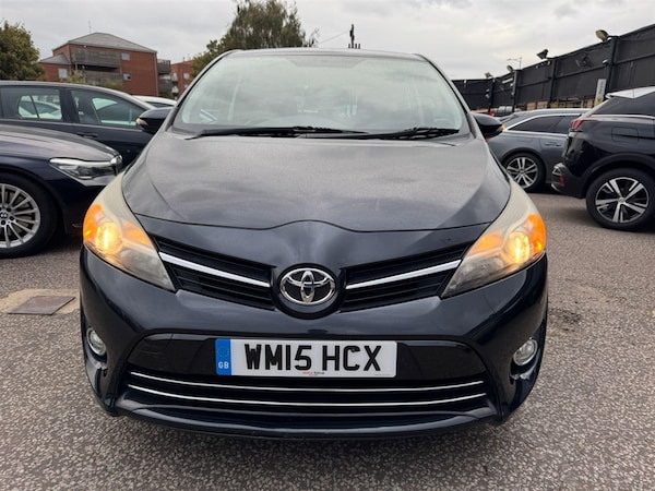Used Toyota Verso 2015 for sale - 76018291: Photo 3