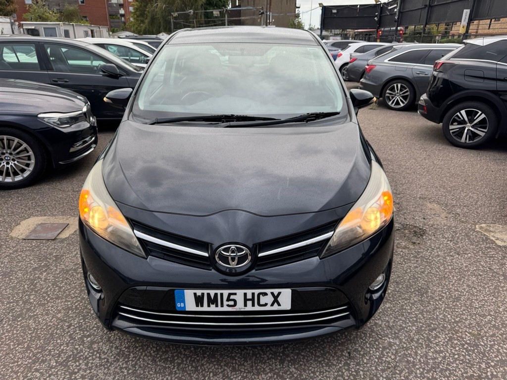 Used Toyota Verso 2015 for sale - 76018291: Photo 4