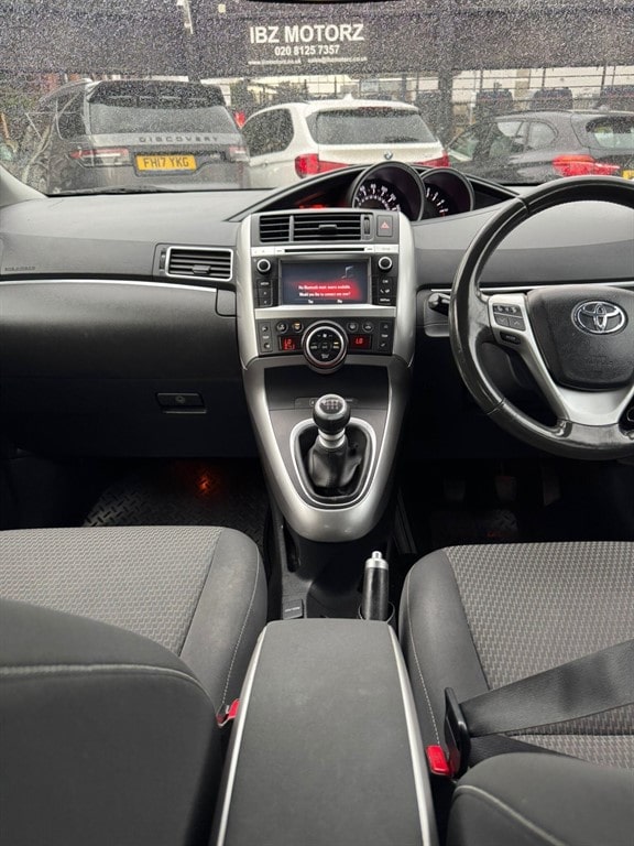 Used Toyota Verso 2015 for sale - 76018291: Photo 40