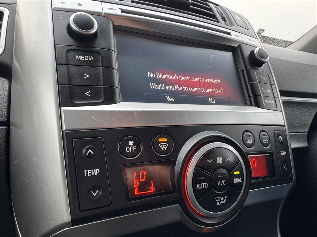 Used Toyota Verso 2015 for sale - 76018291: Photo 45