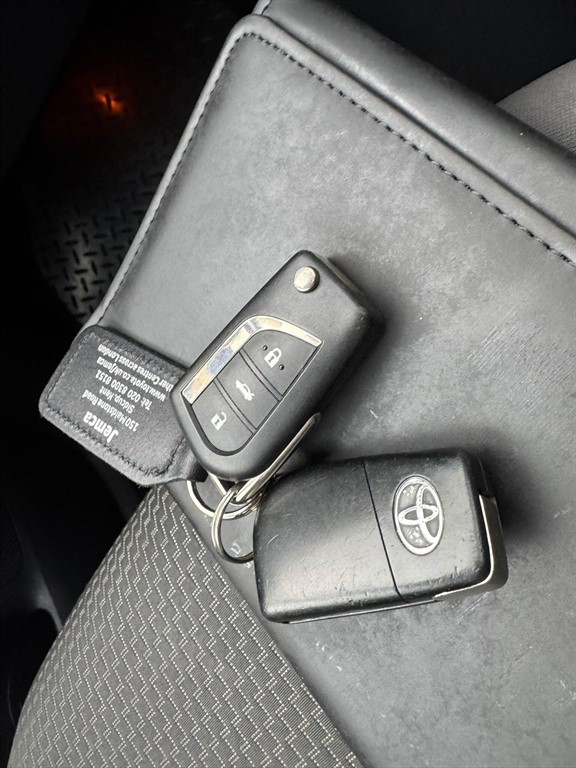 Used Toyota Verso 2015 for sale - 76018291: Photo 52