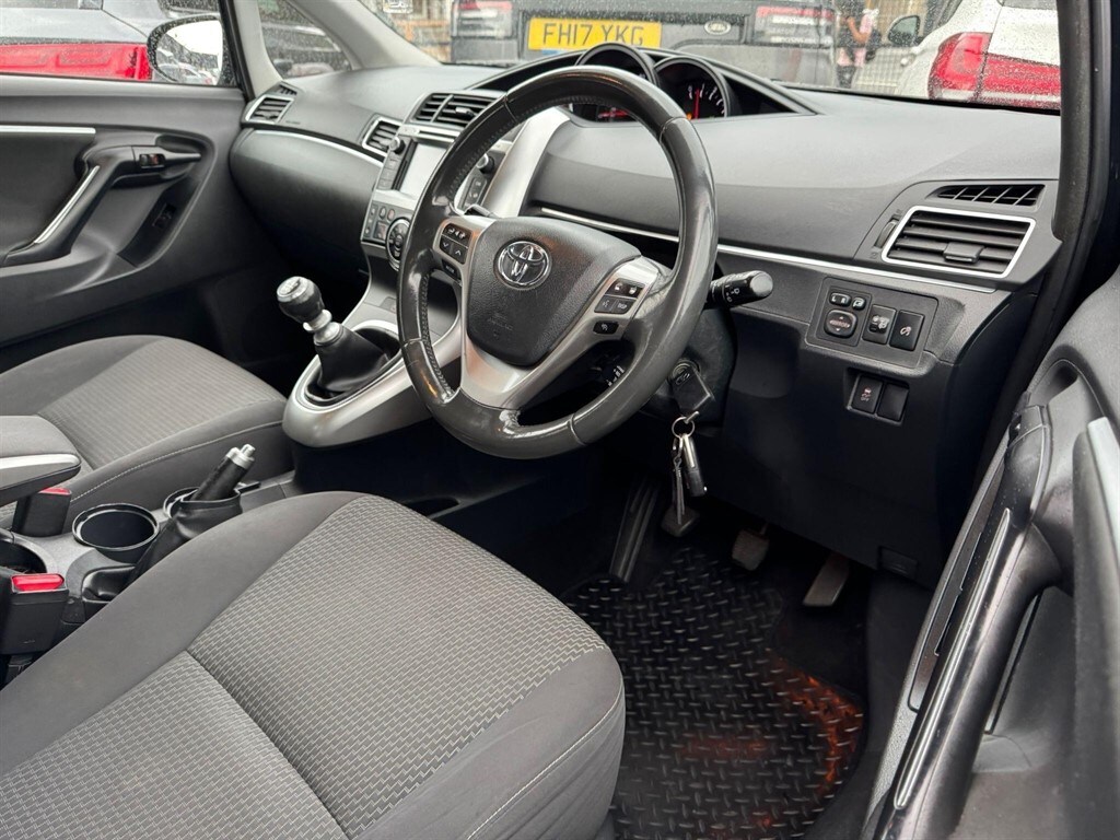 Used Toyota Verso 2015 for sale - 76018291: Photo 61