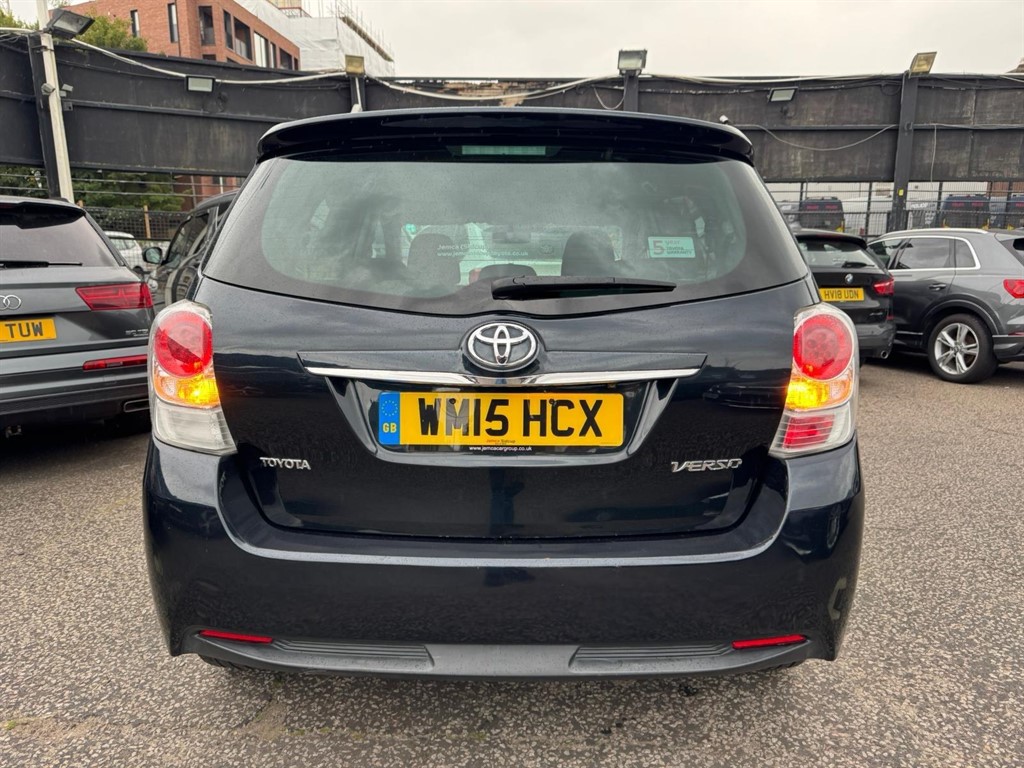 Used Toyota Verso 2015 for sale - 76018291: Photo 7