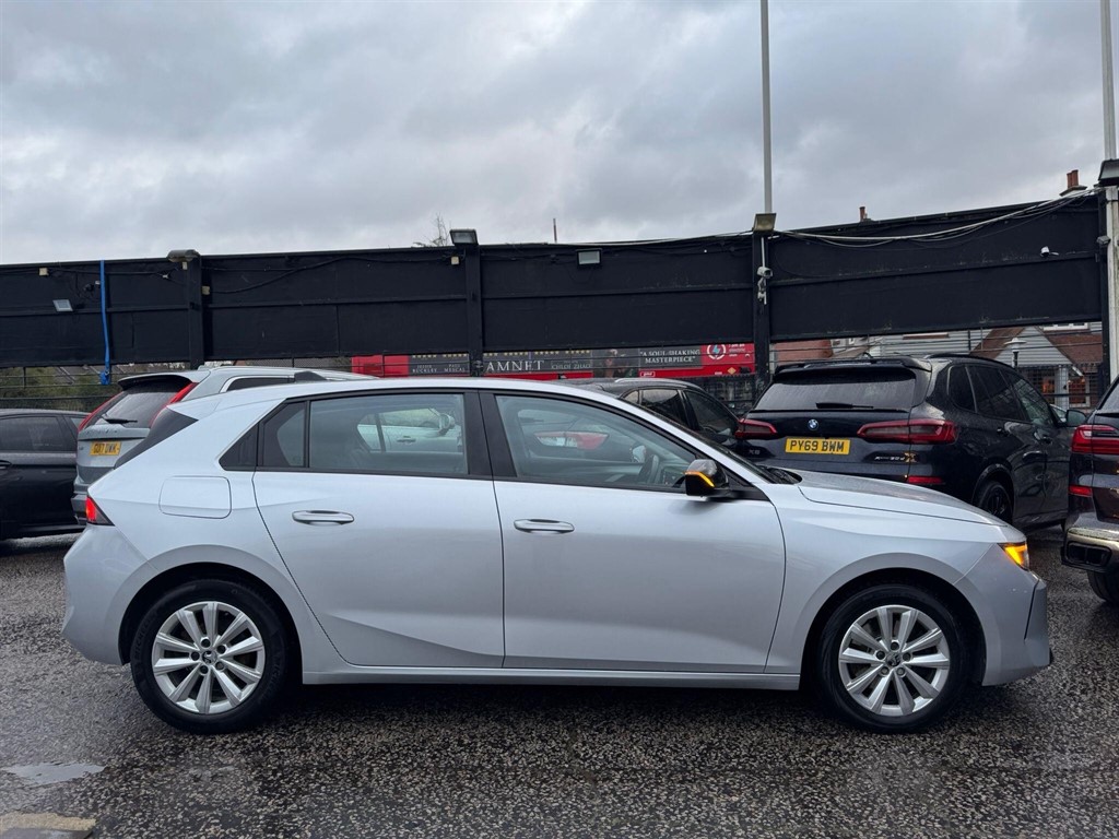 Used Vauxhall Astra 2022 for sale - 77137972: Photo 31