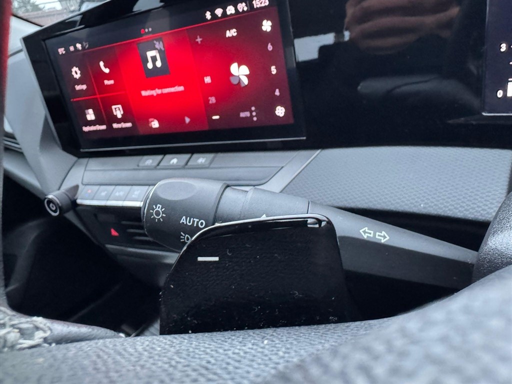 Used Vauxhall Astra 2022 for sale - 77137972: Photo 54