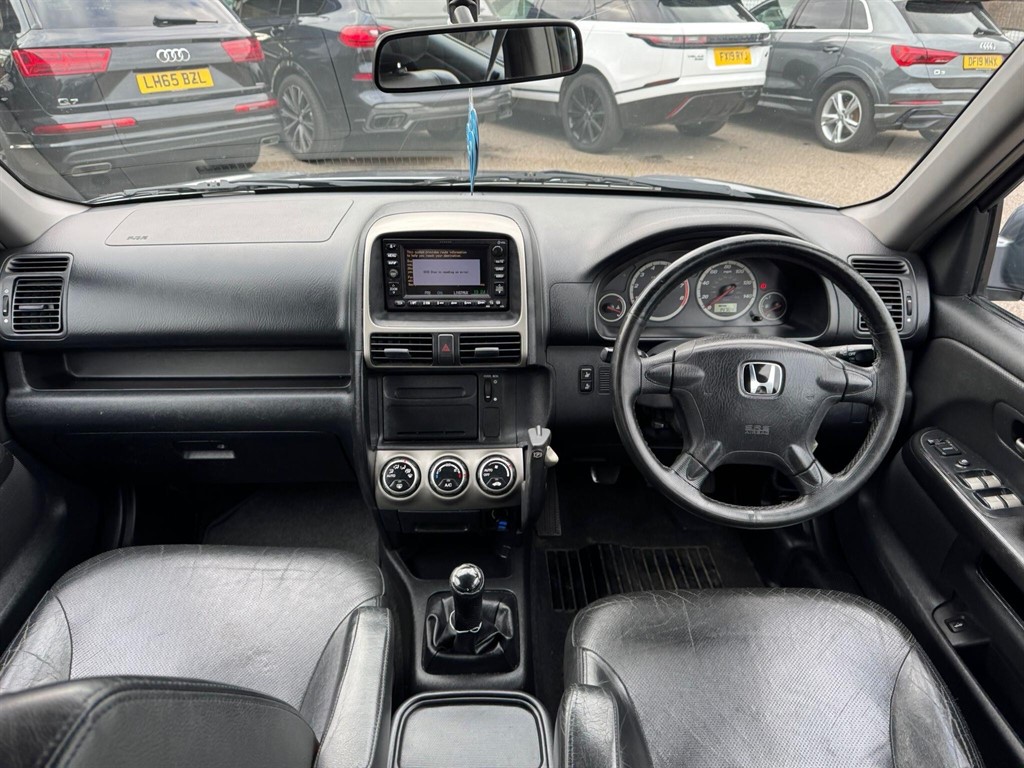 Used Honda CR-V 2004 for sale - 76615903: Photo 46