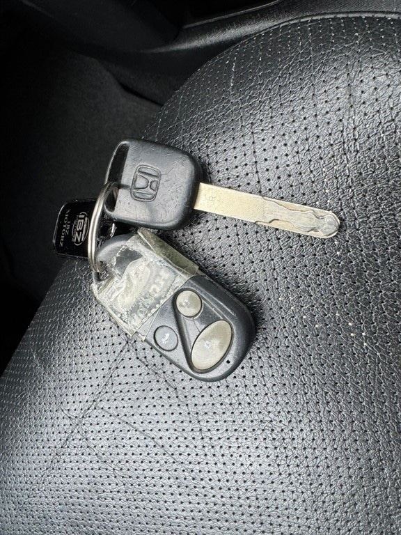 Used Honda CR-V 2004 for sale - 76615903: Photo 70