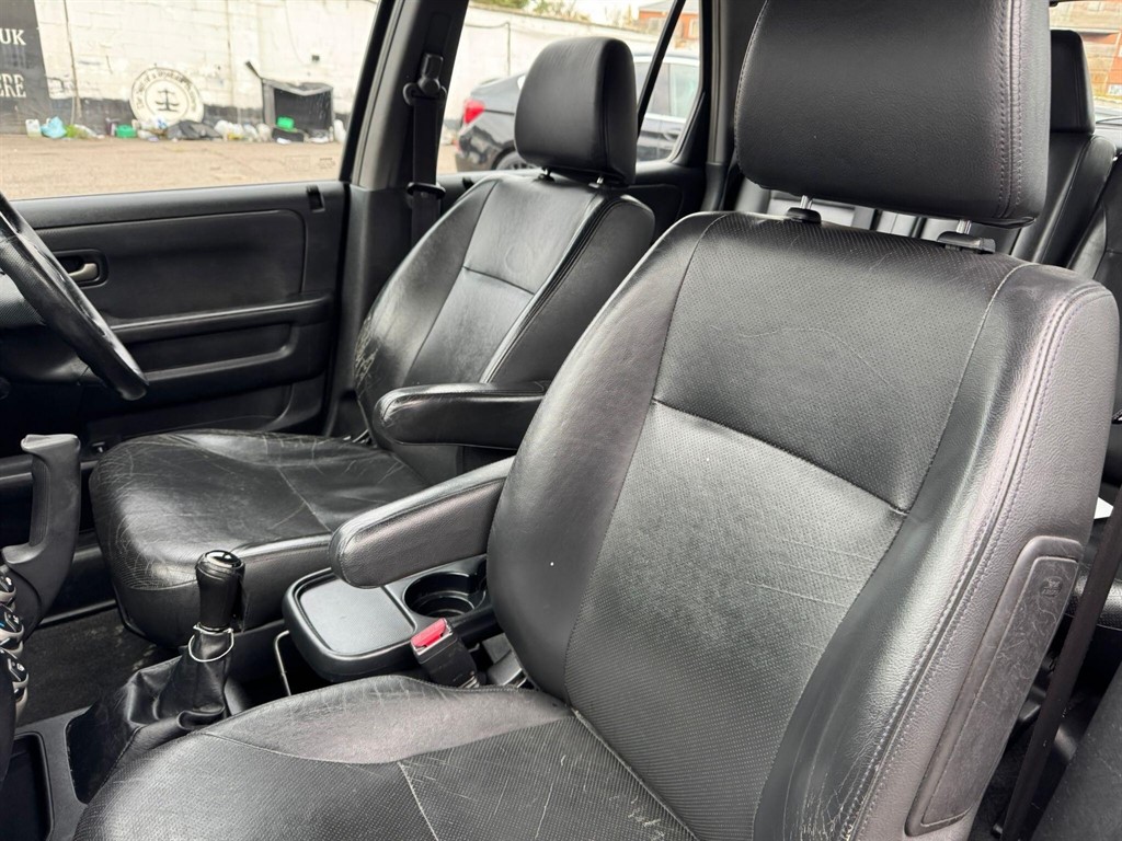 Used Honda CR-V 2004 for sale - 76615903: Photo 93