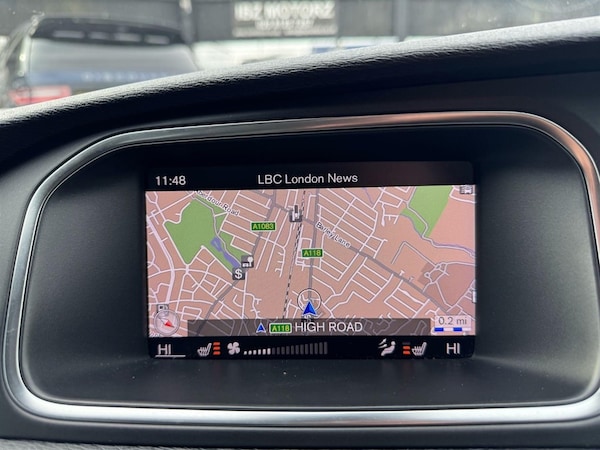 Used Volvo V40 2018 for sale - 75567071: Photo 12