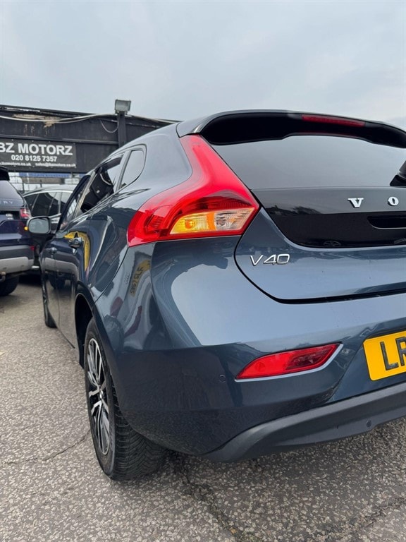 Used Volvo V40 2018 for sale - 75567071: Photo 33