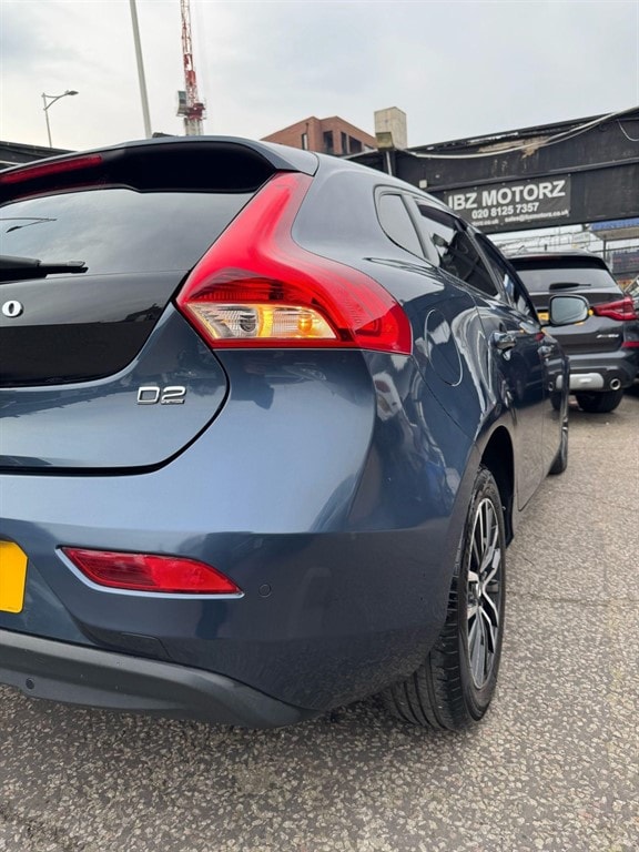 Used Volvo V40 2018 for sale - 75567071: Photo 38