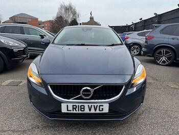 Used Volvo V40 2018 for sale - 75567071: Photo