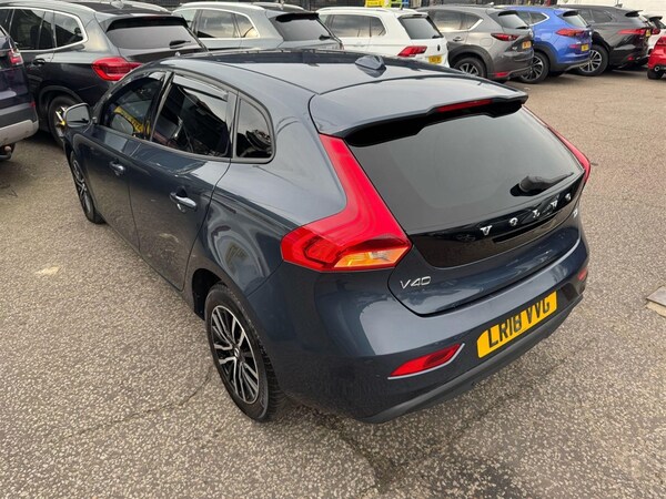 Used Volvo V40 2018 for sale - 75567071: Photo 41