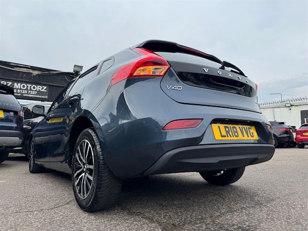 Used Volvo V40 2018 for sale - 75567071: Photo 42