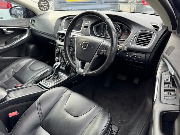 Used Volvo V40 2018 for sale - 75567071: Photo 47