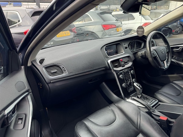 Used Volvo V40 2018 for sale - 75567071: Photo 58