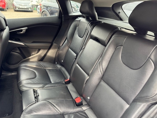 Used Volvo V40 2018 for sale - 75567071: Photo 65