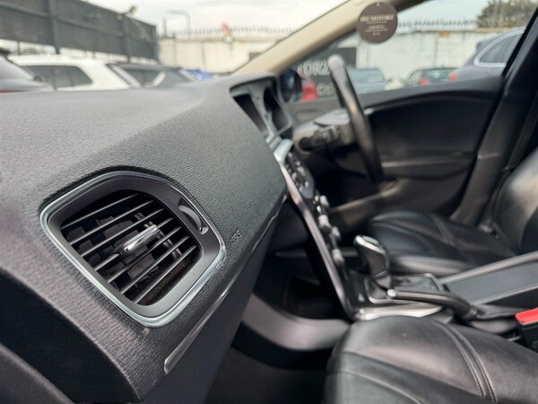 Used Volvo V40 2018 for sale - 75567071: Photo 66