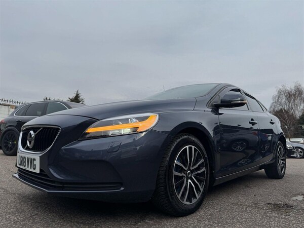 Used Volvo V40 2018 for sale - 75567071: Photo 8