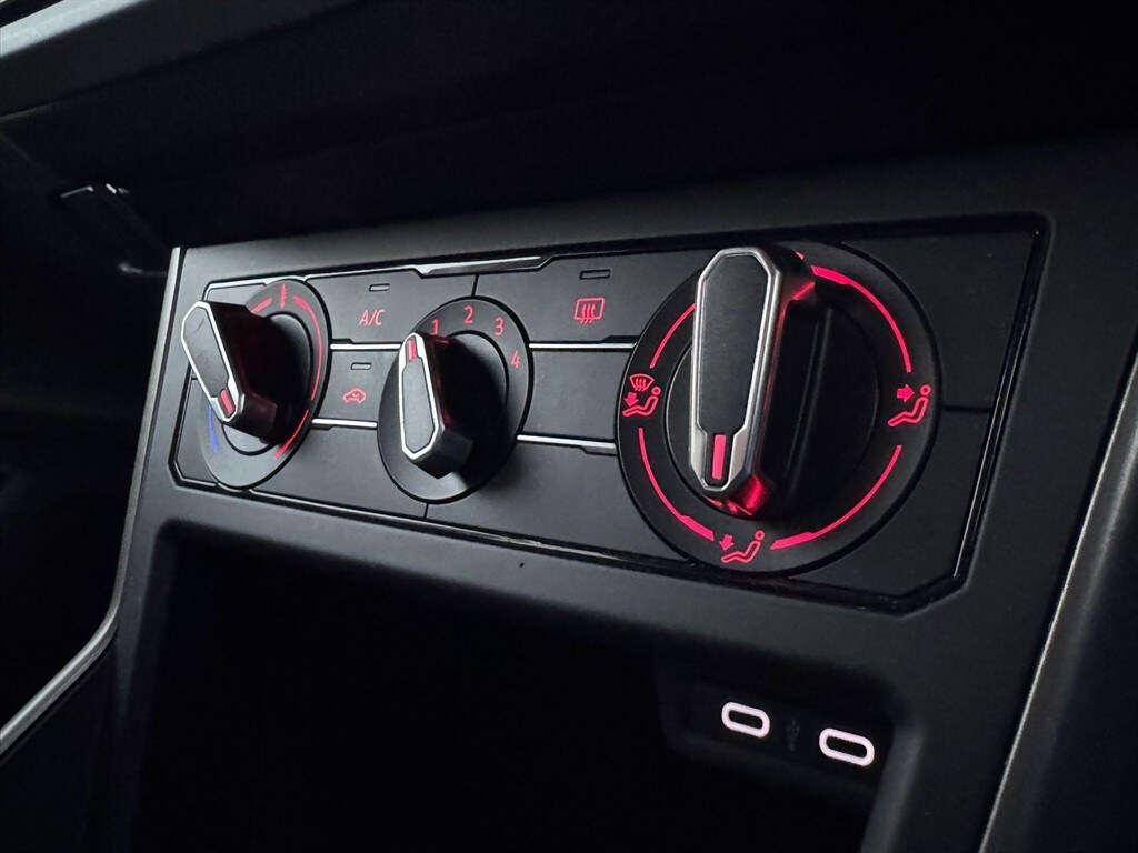 Used Volkswagen Polo 2021 for sale - 76540183: Photo 54