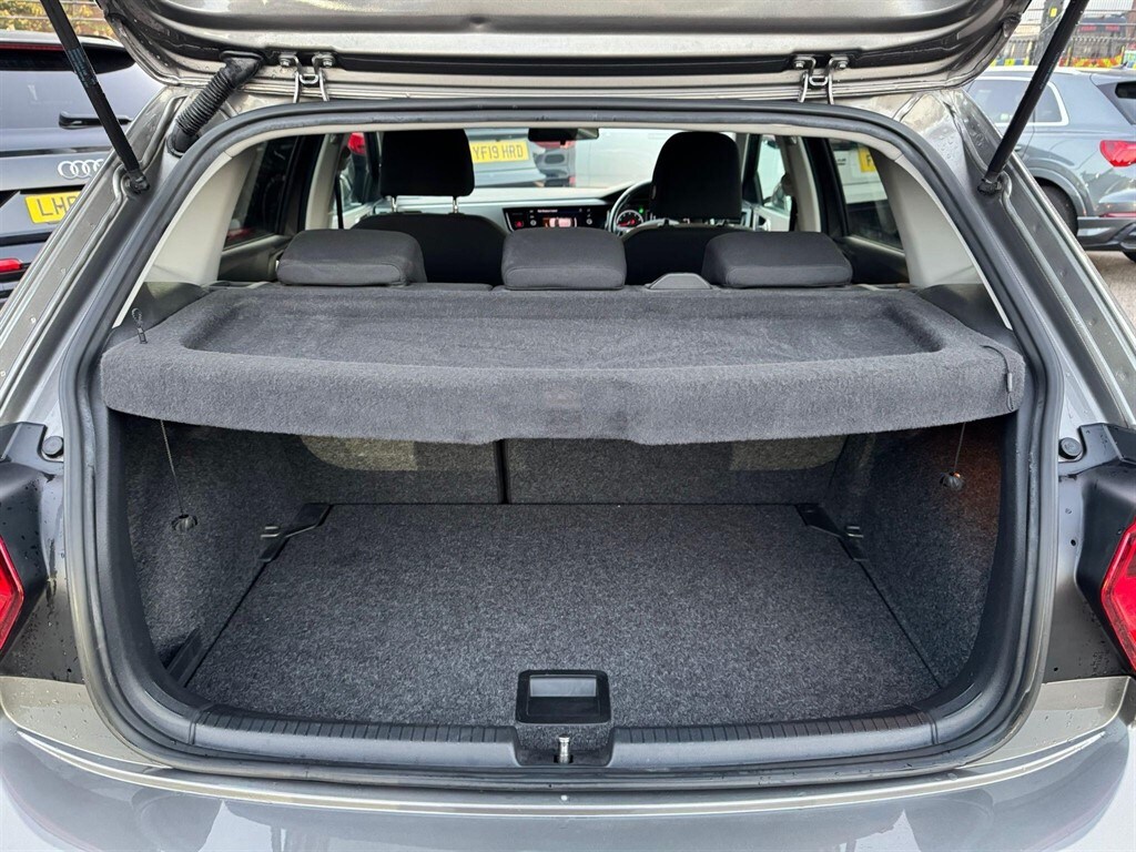 Used Volkswagen Polo 2021 for sale - 76540183: Photo 65