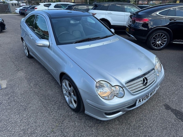 Used Mercedes-Benz C-Class 2006 for sale - 75567036: Photo 13