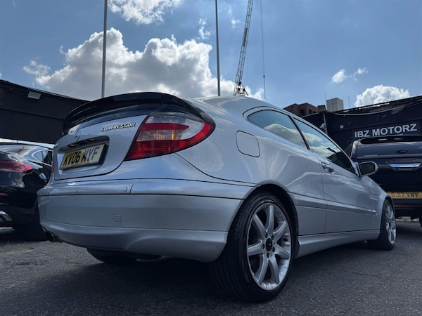 Used Mercedes-Benz C-Class 2006 for sale - 75567036: Photo 20