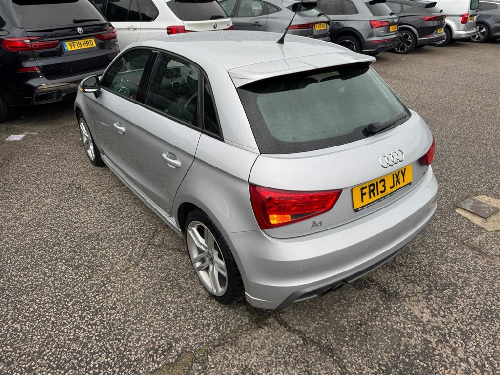 Used Audi A1 2013 for sale - 77499882: Photo 4