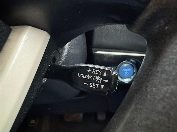 Used Toyota Prius 2016 for sale - 76285645: Photo 16