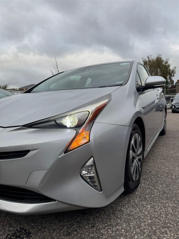 Used Toyota Prius 2016 for sale - 76285645: Photo 41