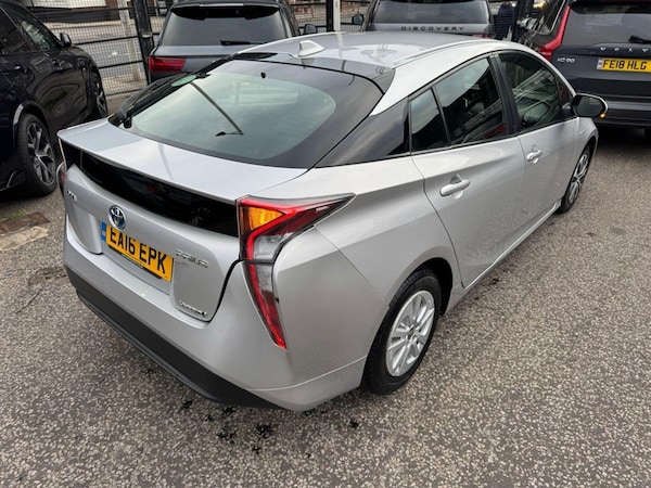 Used Toyota Prius 2016 for sale - 76285645: Photo 53